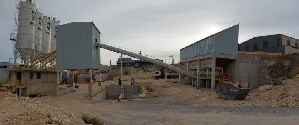 om-lafarge-rmx-concrete-plant-01 Lafarge RMX Concrete Plant, project view 1
