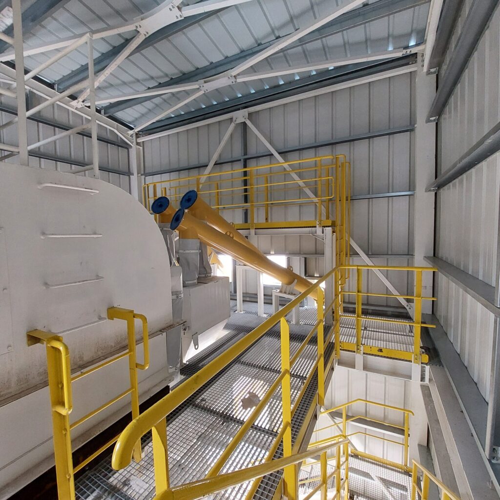 om-lafarge-rmx-concrete-plant-04 Lafarge RMX Concrete Plant, project view 4