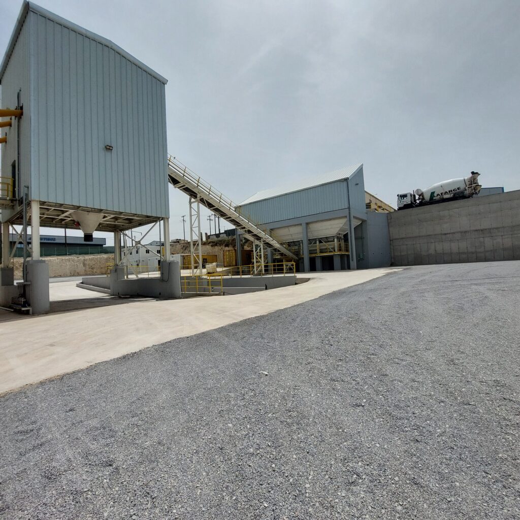 om-lafarge-rmx-concrete-plant-10 Lafarge RMX Concrete Plant, project view 10
